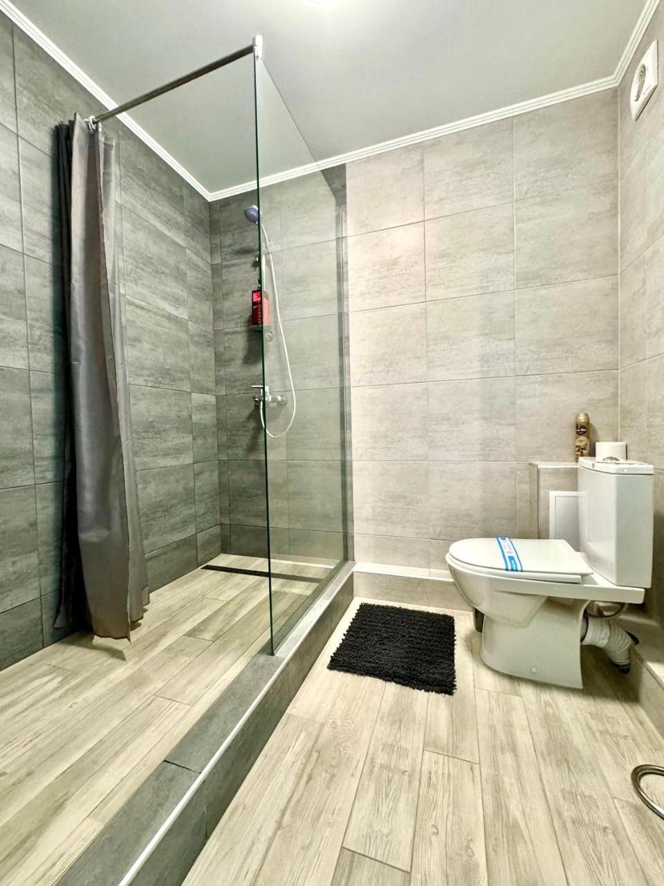 Apartpoltava Апартаменти Бізнес-Класу В Престижній Новобудові З Панорамним Балконом Центр מראה חיצוני תמונה